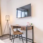 Apartment Bahnhof Deluxe - Near Danube River Krems an der Donau