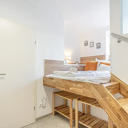 Bahnhof Deluxe - Near Danube River 公寓 多瑙河畔克雷姆斯