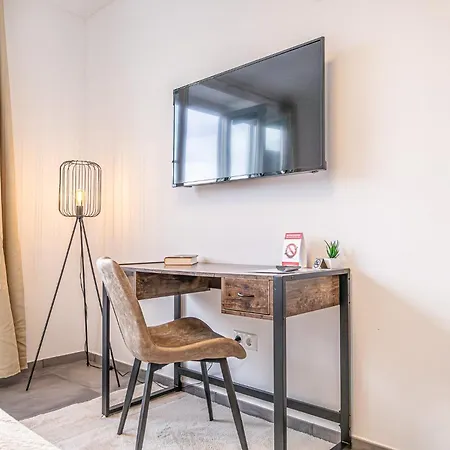 公寓 Bahnhof Deluxe - Near Danube River 多瑙河畔克雷姆斯