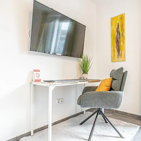 Bahnhof Deluxe - Near Danube River Apartment Krems an der Donau