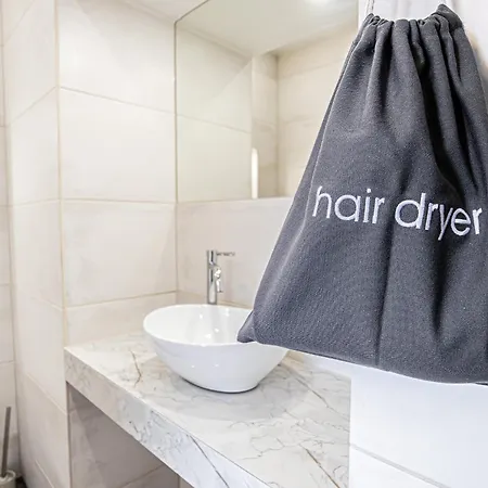 Bahnhof Deluxe - Near Danube River 公寓 多瑙河畔克雷姆斯