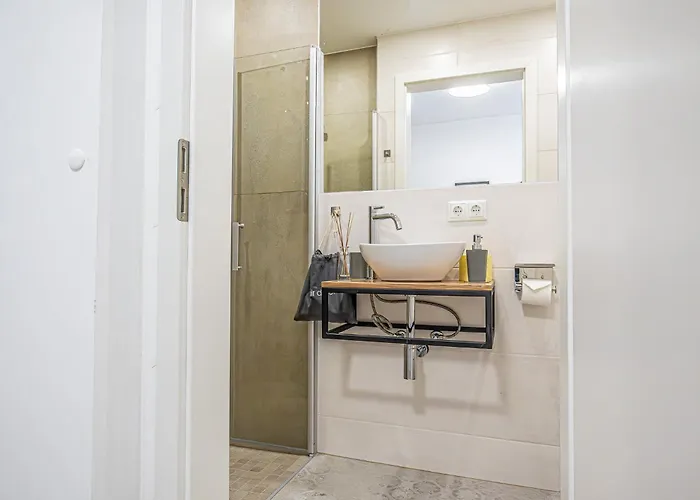 Bahnhof Deluxe - Near Danube River Krems an der Donau