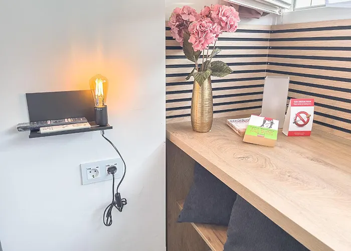 Bahnhof Deluxe - Near Danube River *