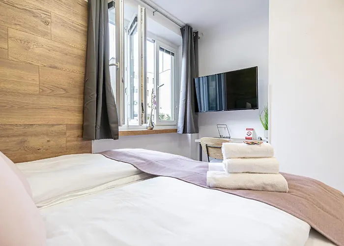 Bahnhof Deluxe - Near Danube River * Krems an der Donau