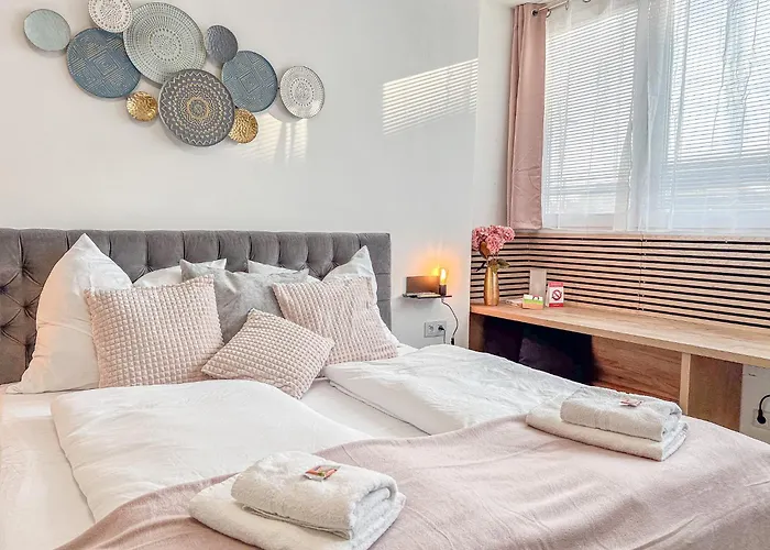 Bahnhof Deluxe - Near Danube River Apartment Krems an der Donau