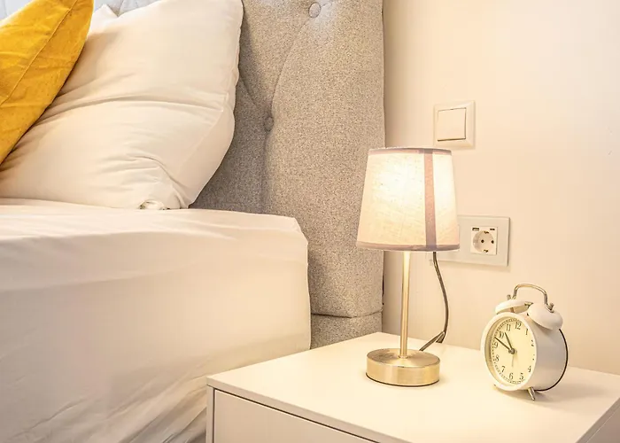 Bahnhof Deluxe - Near Danube River Krems an der Donau