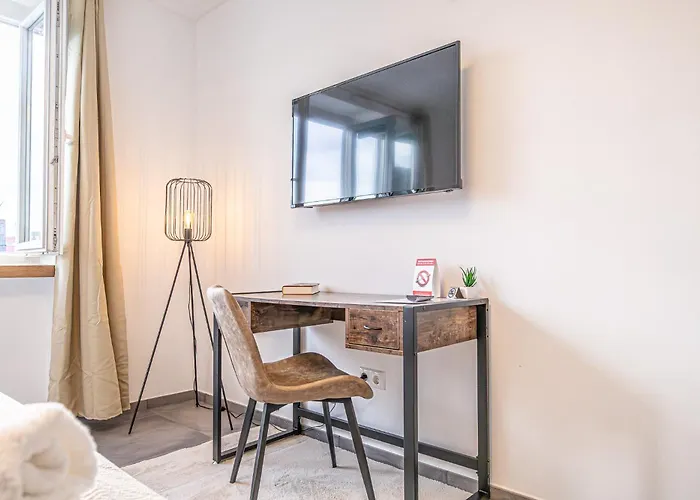 Apartment Bahnhof Deluxe - Near Danube River Krems an der Donau