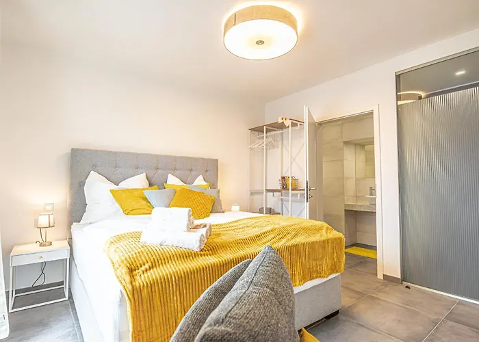 Bahnhof Deluxe - Near Danube River Apartment Krems an der Donau