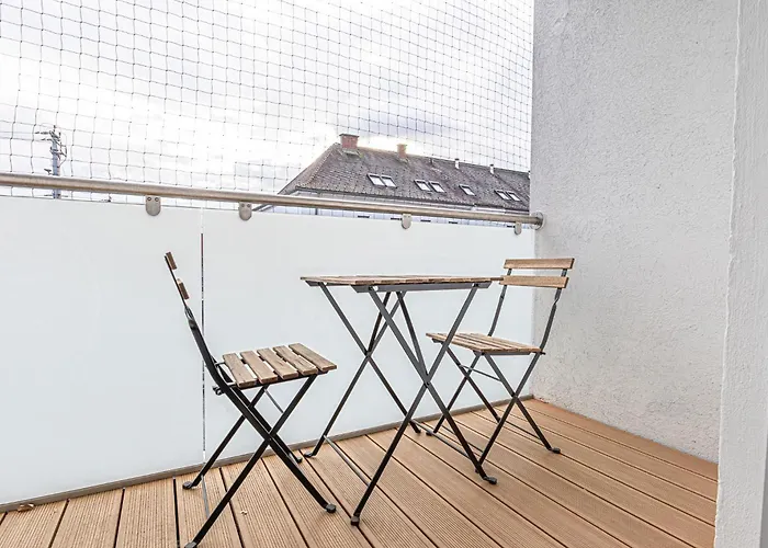 Bahnhof Deluxe - Near Danube River * Krems an der Donau